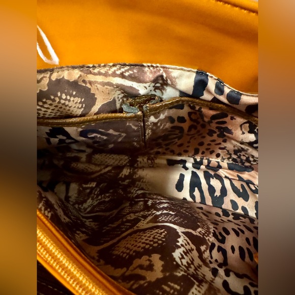 Sharif Orange Studded Shoulder Bag - Picture 11 of 14